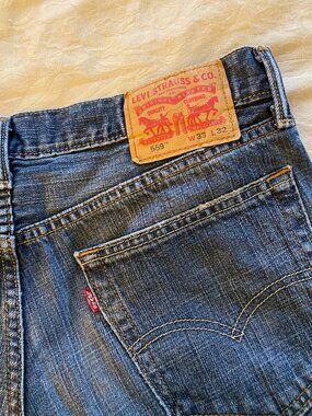 Levis Red Tab Jeans Style 559 W33 L32